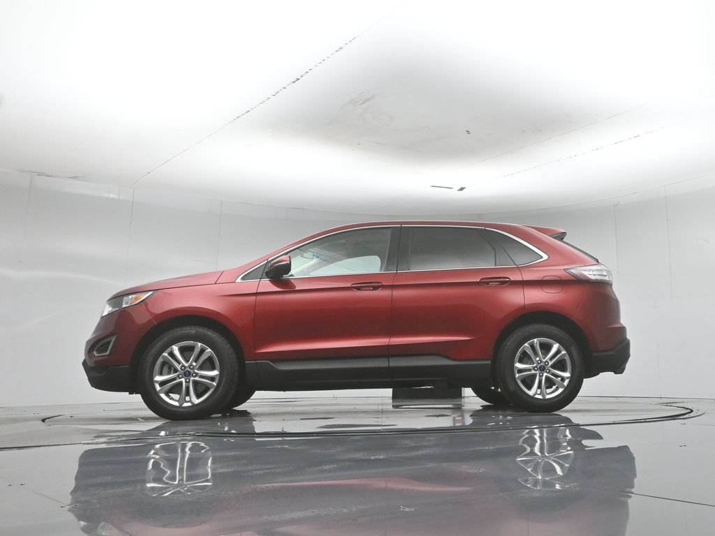 Certified 2017 Ford Edge SEL w/ Equipment Group 201A AWD/4WD image 8