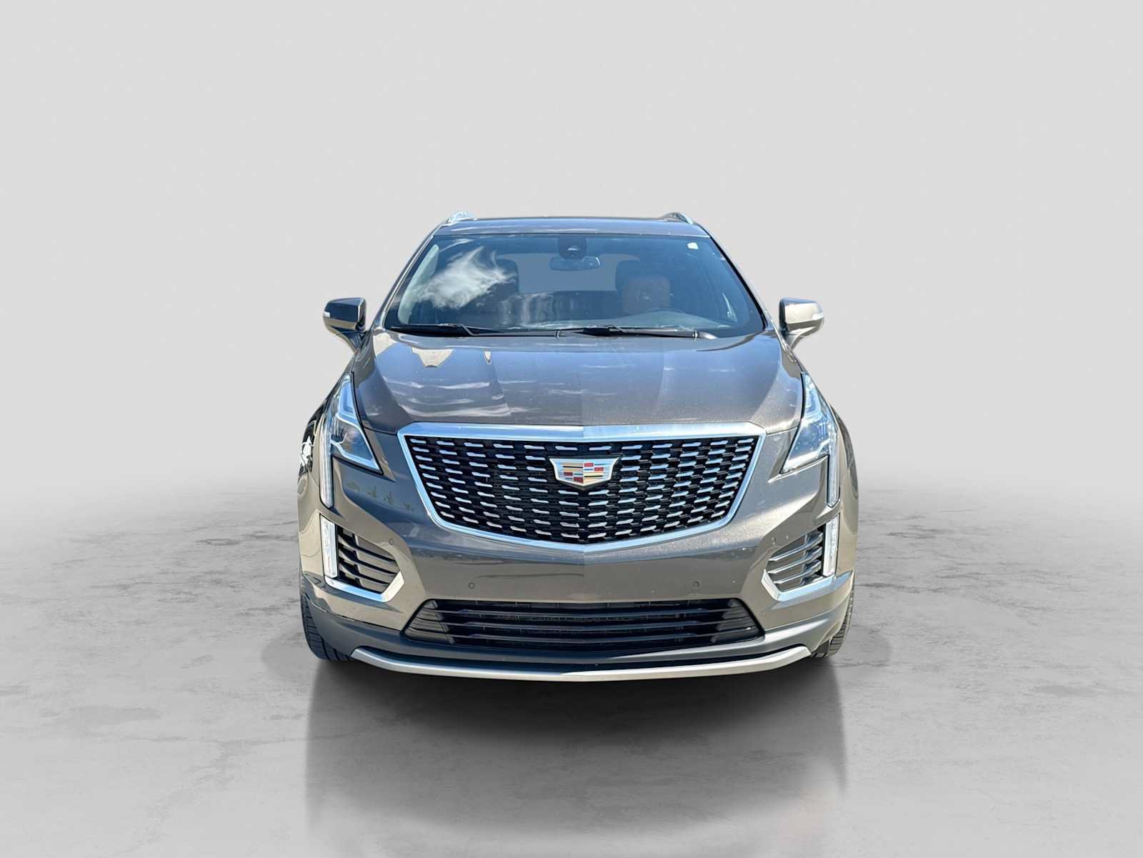 Used 2020 Cadillac XT5 Premium Luxury w/ LPO, Floor Liner Package AWD/4WD image 9