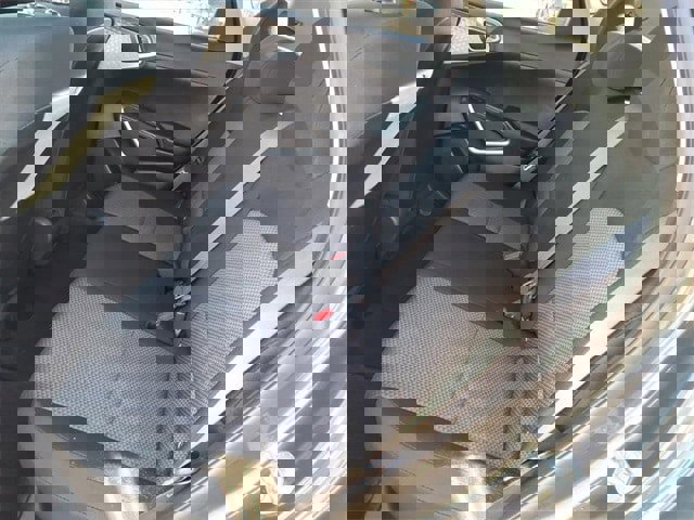 Used 2023 Kia Soul LX w/ LX Technology Package image 10