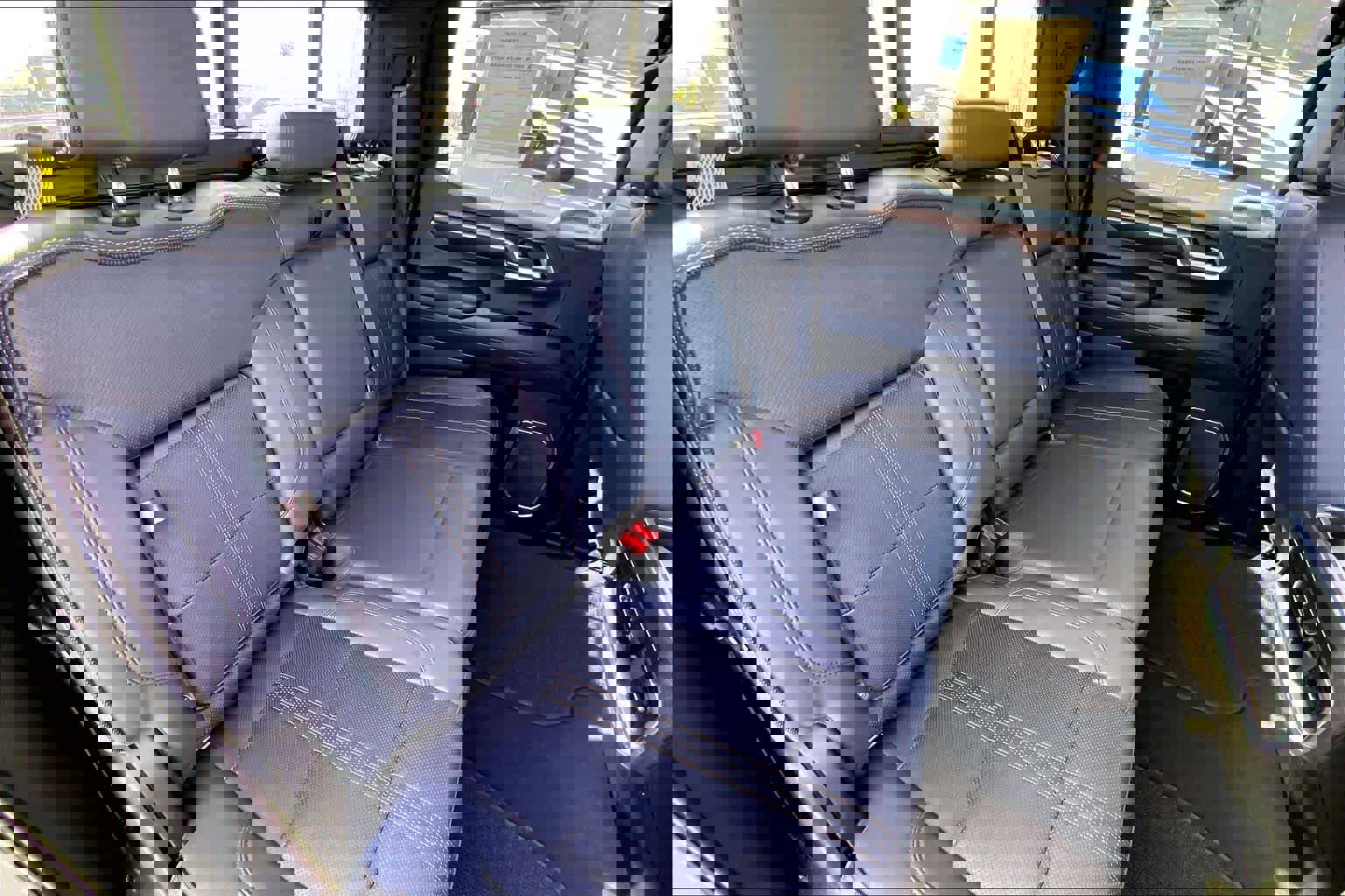 Used 2023 Chevrolet Silverado 1500 High Country w/ Technology Package image 18