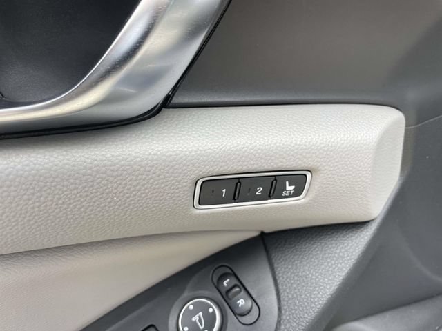 Used 2018 Honda Accord Touring image 20
