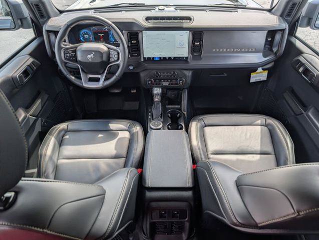 Certified 2025 Ford Bronco Badlands AWD/4WD image 17