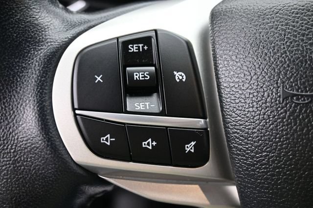 Certified 2023 Ford Explorer XLT w/ Equipment Group 202A AWD/4WD image 19