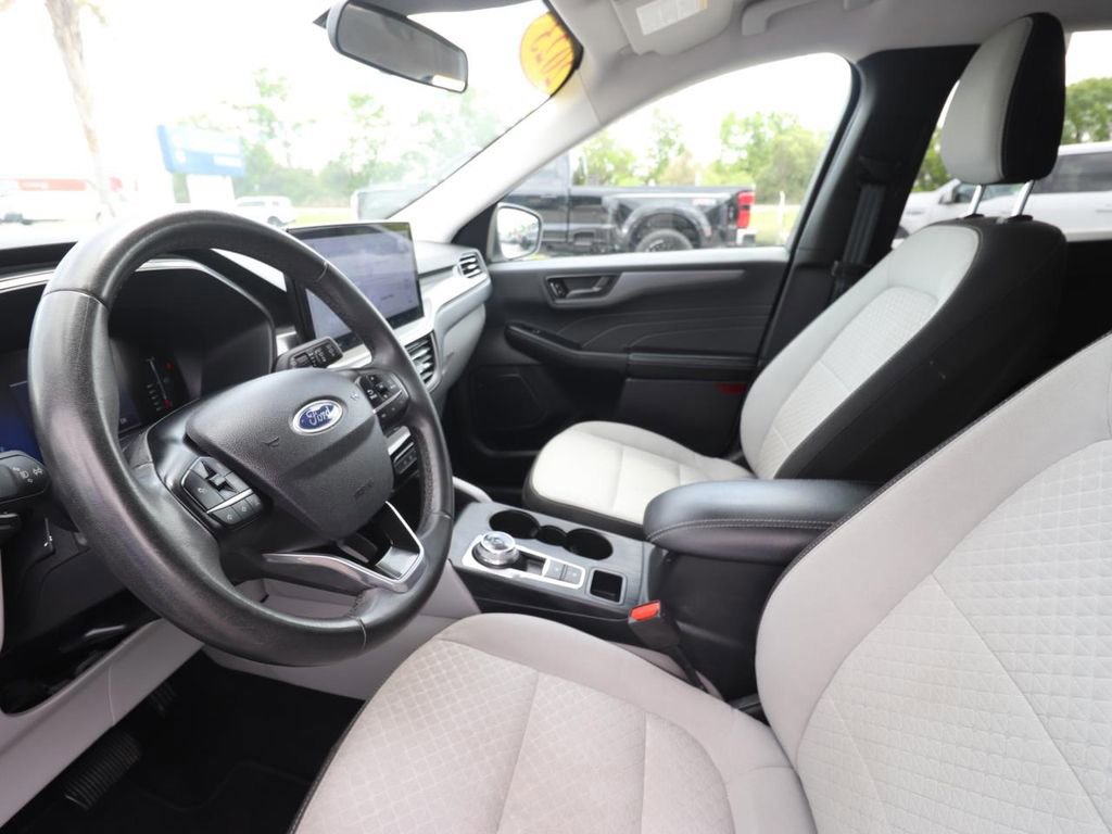 Certified 2023 Ford Escape Active w/ Tech Pack #1 image 8