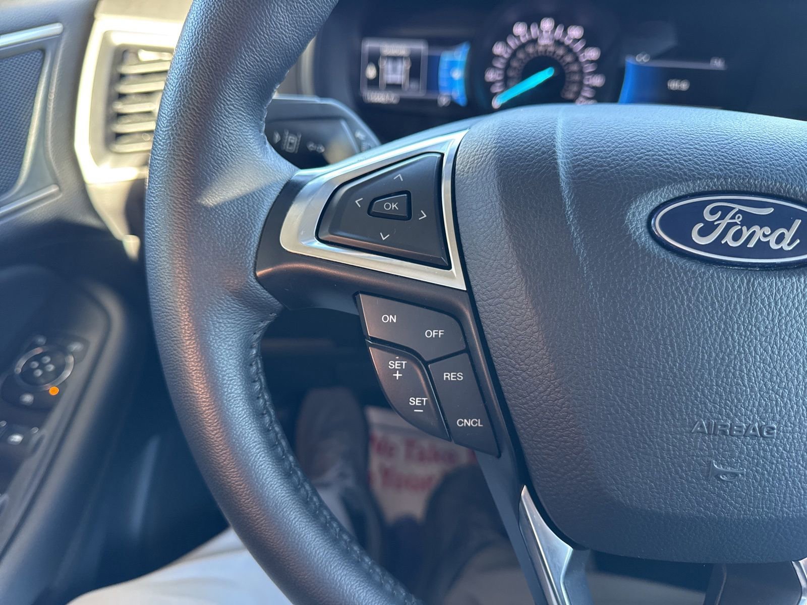 Certified 2024 Ford Edge SEL w/ Convenience Package image 28