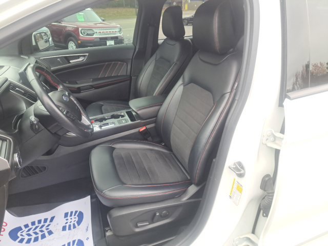 Certified 2022 Ford Edge ST-Line AWD/4WD image 11