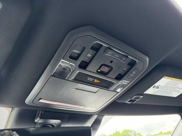 Used 2023 Toyota Sequoia Platinum AWD/4WD image 37