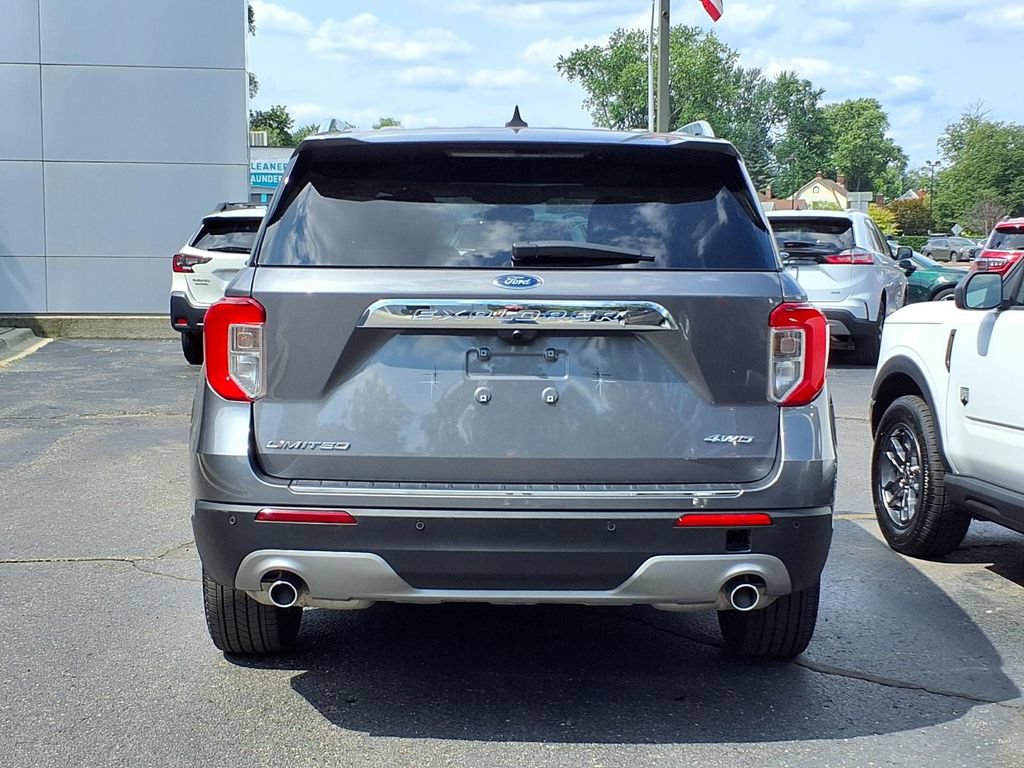Certified 2023 Ford Explorer Limited w/ Limited Technology Package AWD/4WD image 26