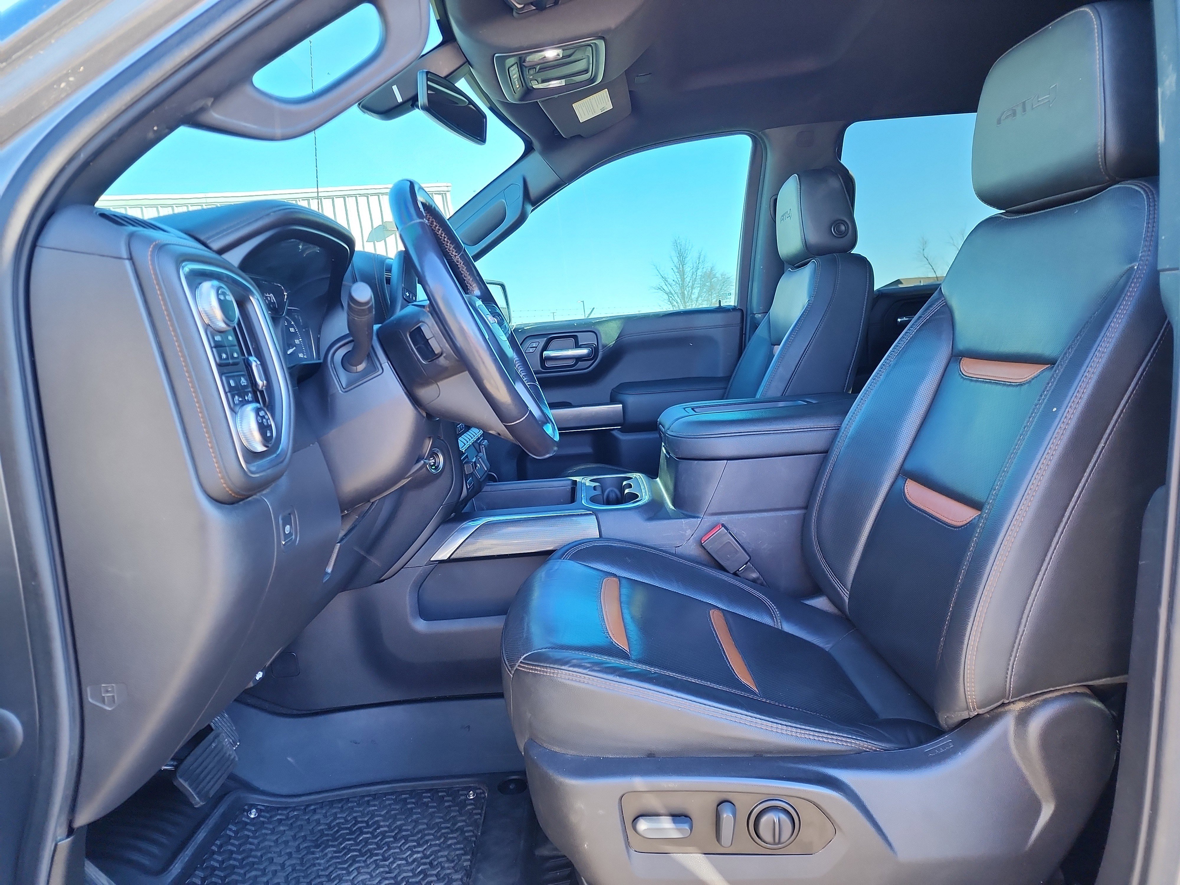 Used 2021 GMC Sierra 1500 AT4 image 10