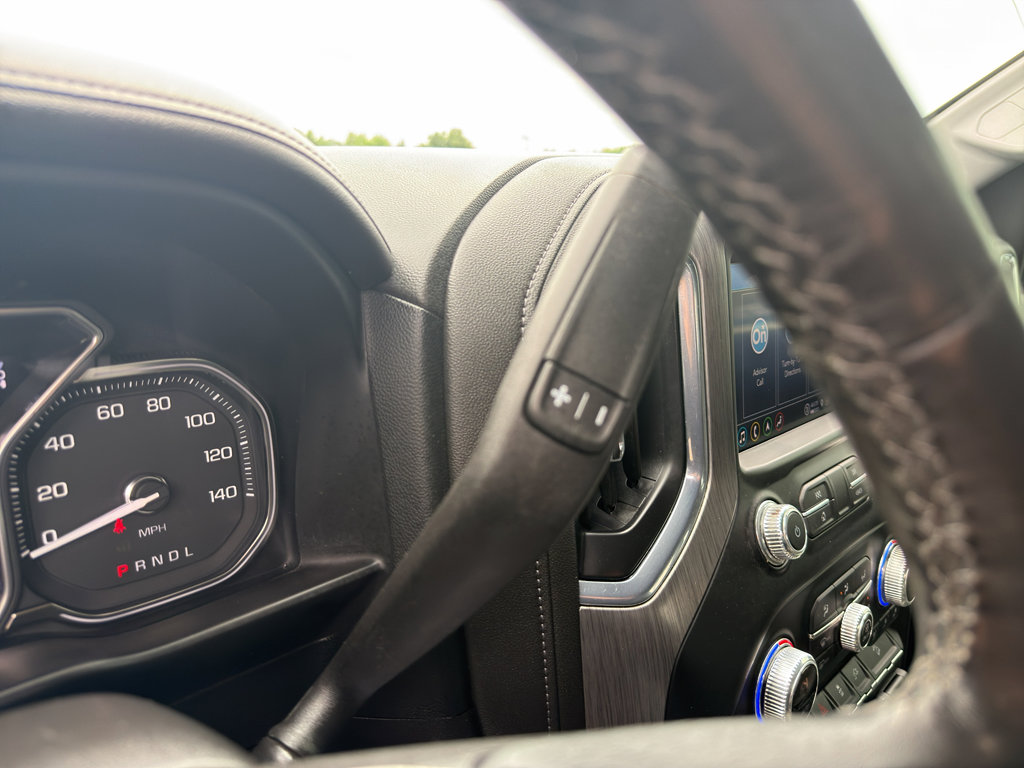 Used 2022 GMC Sierra 2500 Denali w/ Technology Package AWD/4WD image 9