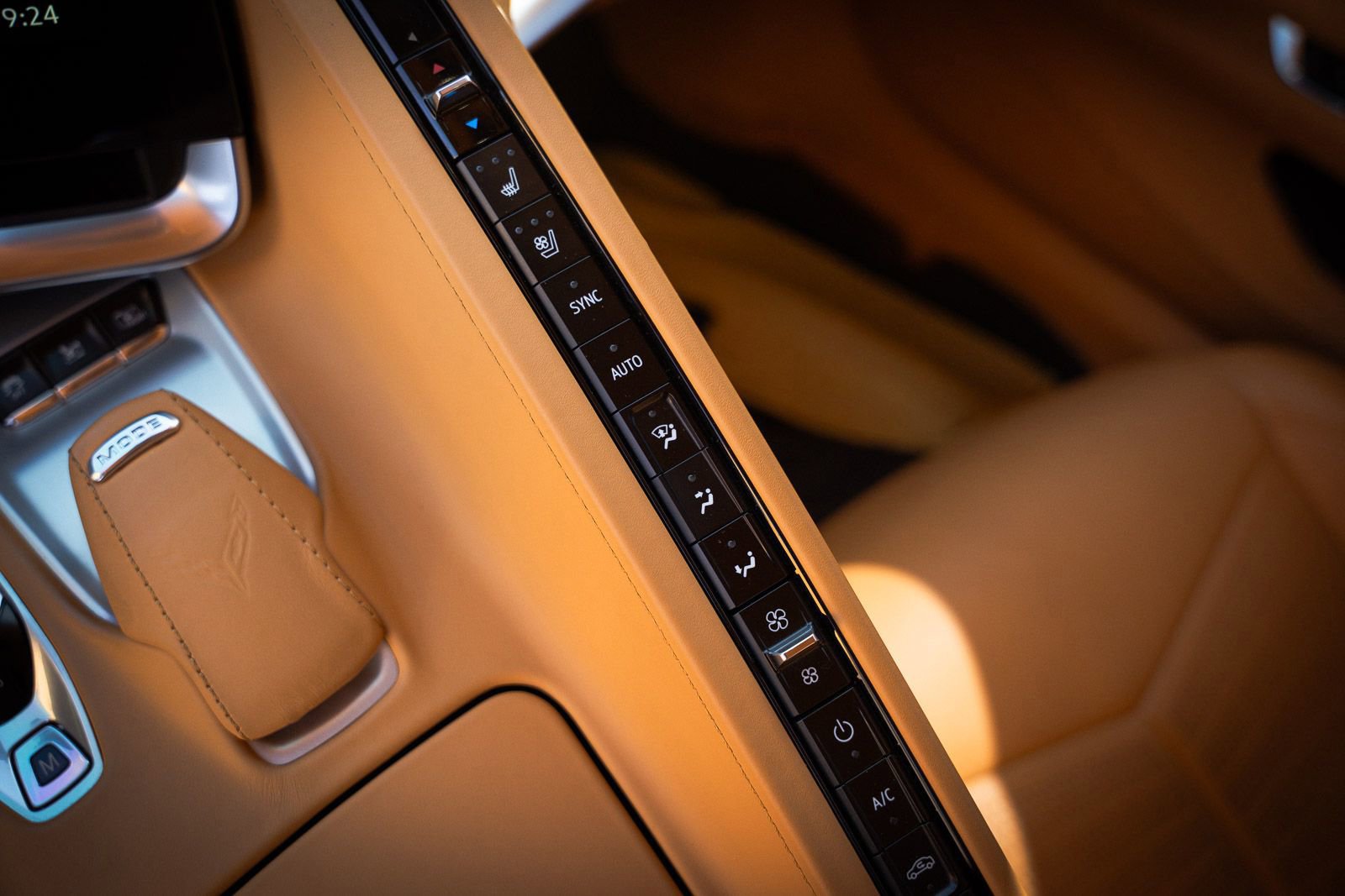 Used 2021 Chevrolet Corvette Stingray Premium Conv w/ Z51 Performance Package image 51