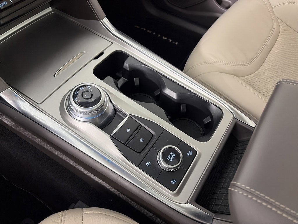 Certified 2022 Ford Explorer Platinum w/ Equipment Group 601A image 22