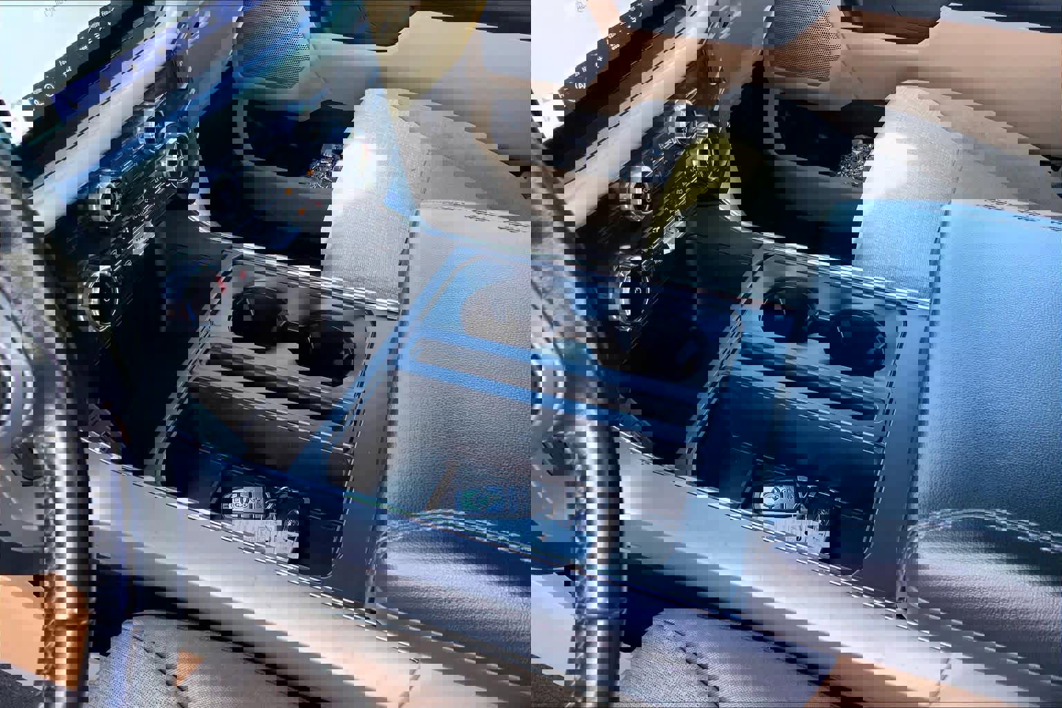 Certified 2022 Ford F150 XLT w/ Equipment Group 302A High image 16