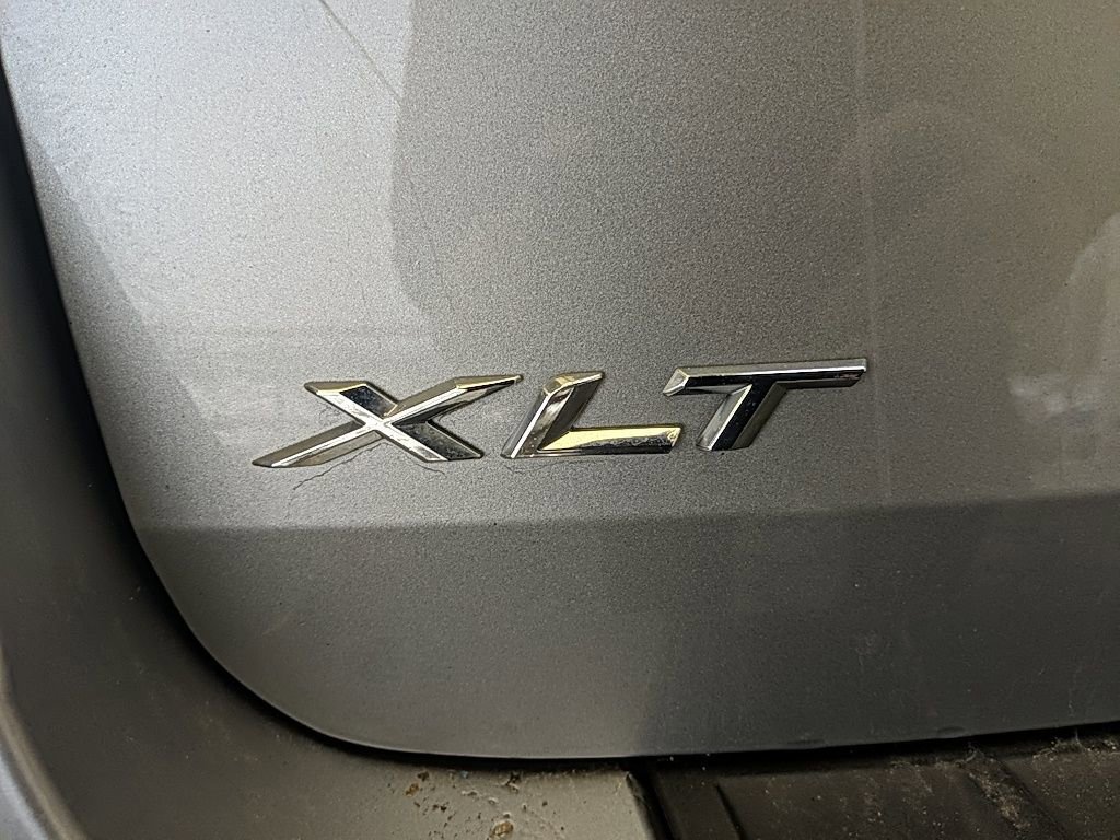 Certified 2023 Ford Explorer XLT w/ Equipment Group 202A image 6