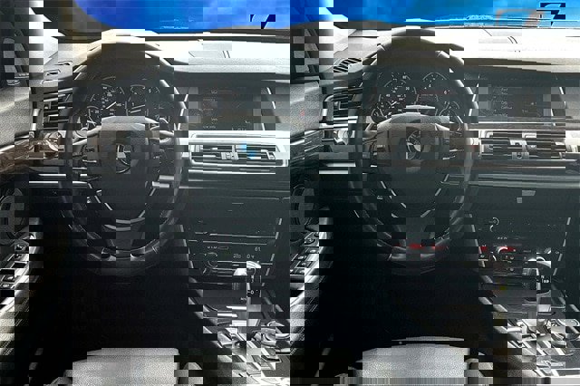 Used 2017 BMW 535i Gran Turismo image 5