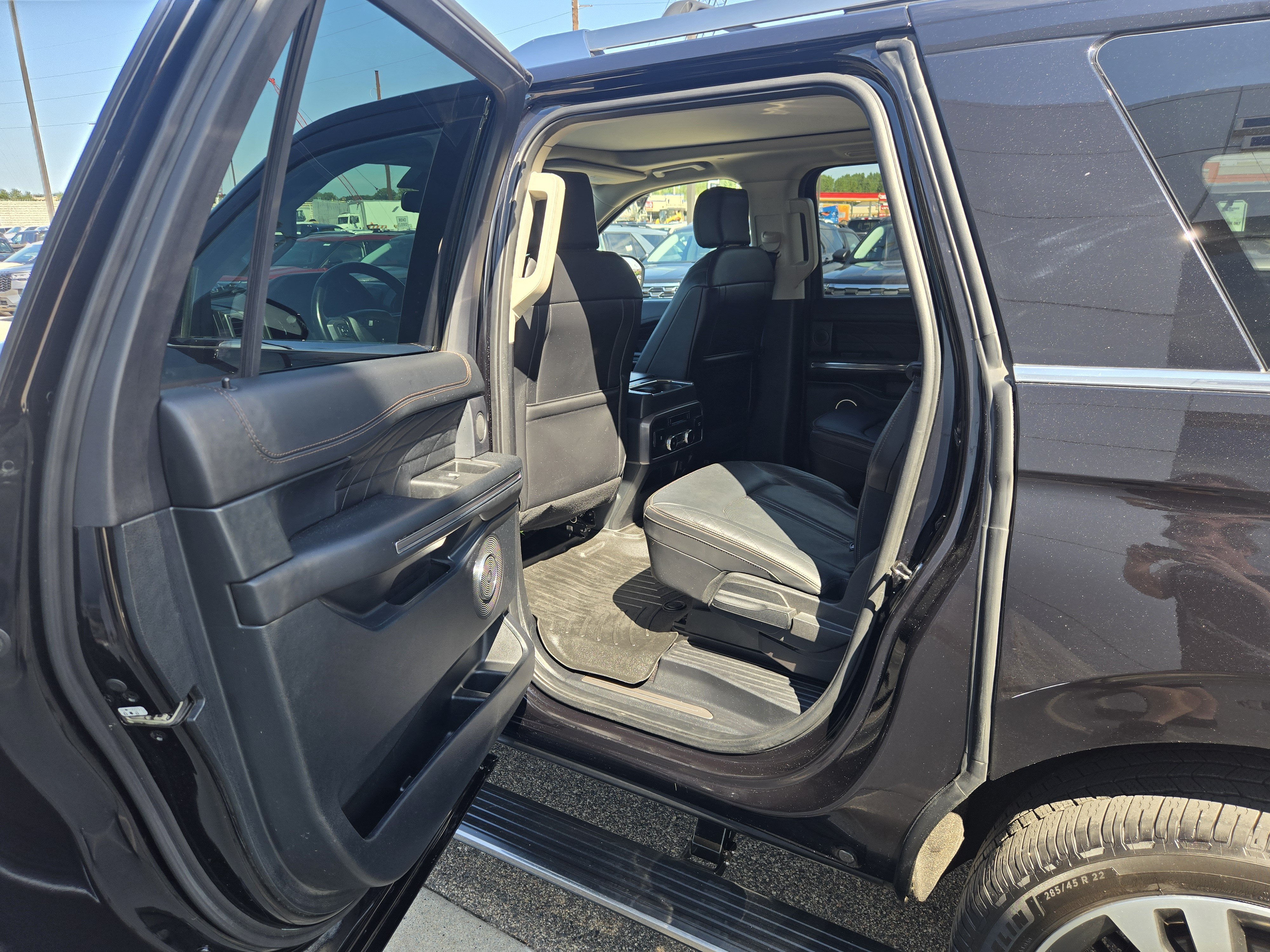 Certified 2021 Ford Expedition Max Platinum AWD/4WD image 12
