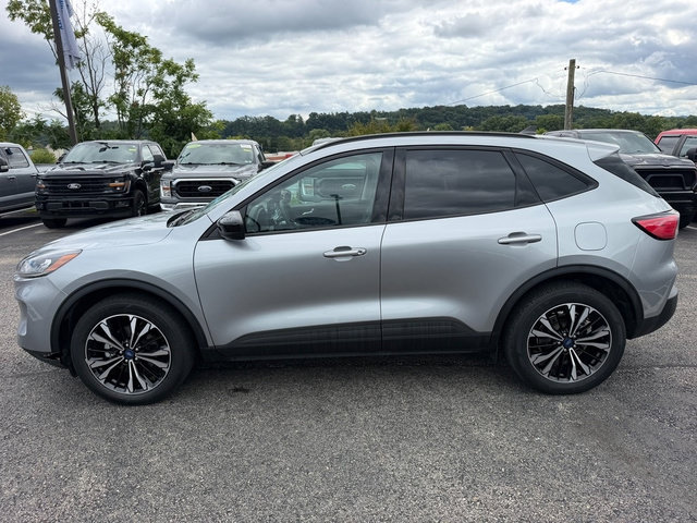 Certified 2022 Ford Escape SEL w/ SEL Stealth AWD Package image 2