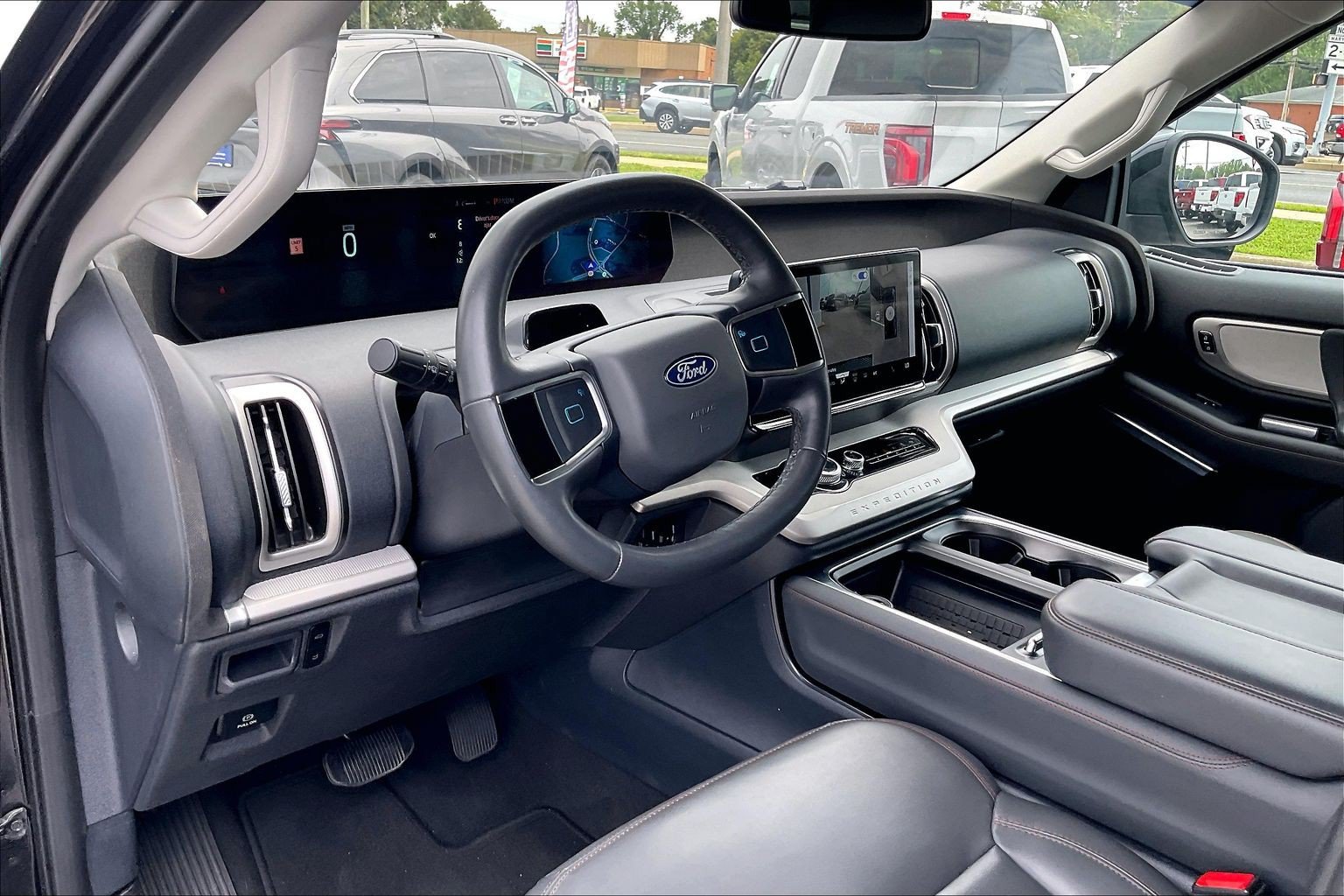 Certified 2025 Ford Expedition Active RWD image 12