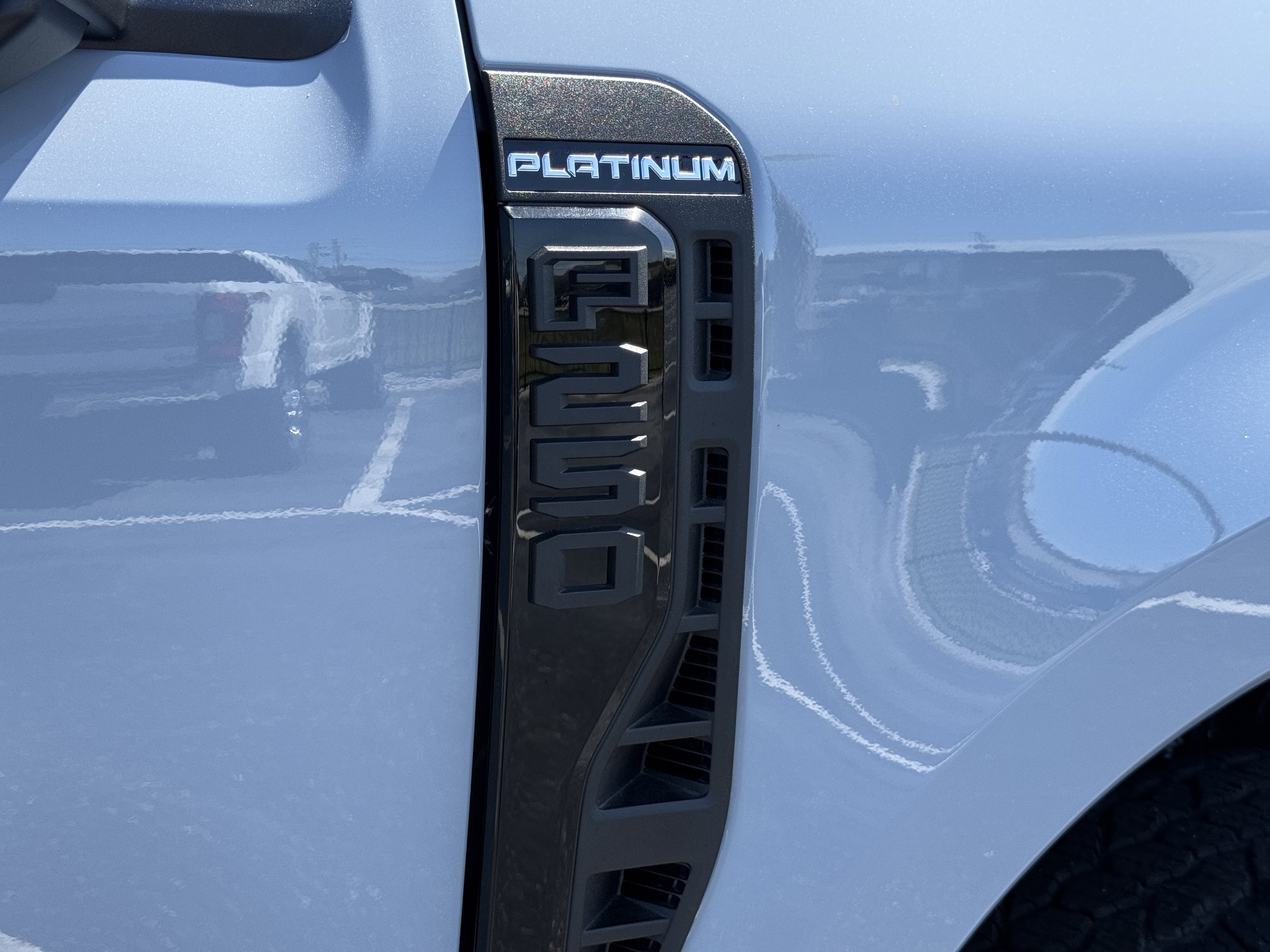 Certified 2026 Ford F250 Platinum AWD/4WD image 9