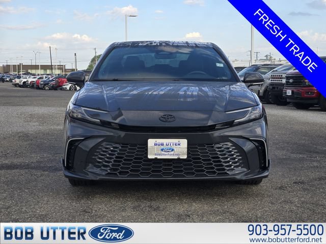 Used 2025 Toyota Camry XSE w/ Premium Package FWD image 3