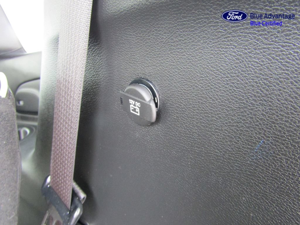 Used 2025 Chrysler Pacifica Limited FWD image 8