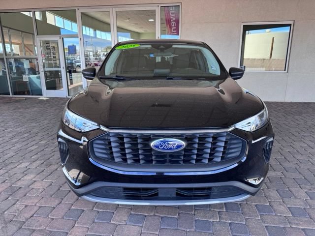 Certified 2025 Ford Escape Active AWD/4WD image 8
