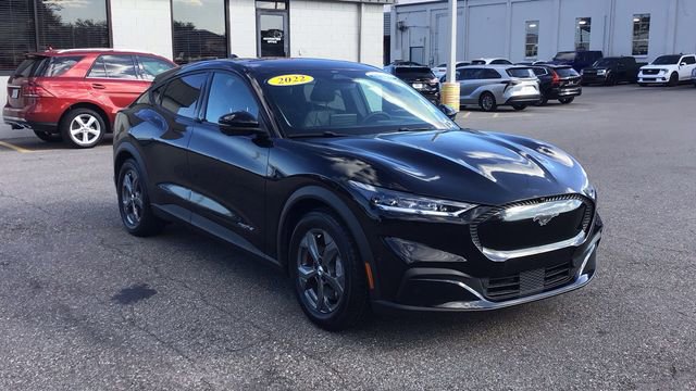 Certified 2022 Ford Mustang Mach-E Select w/ Comfort/Technology Package image 7