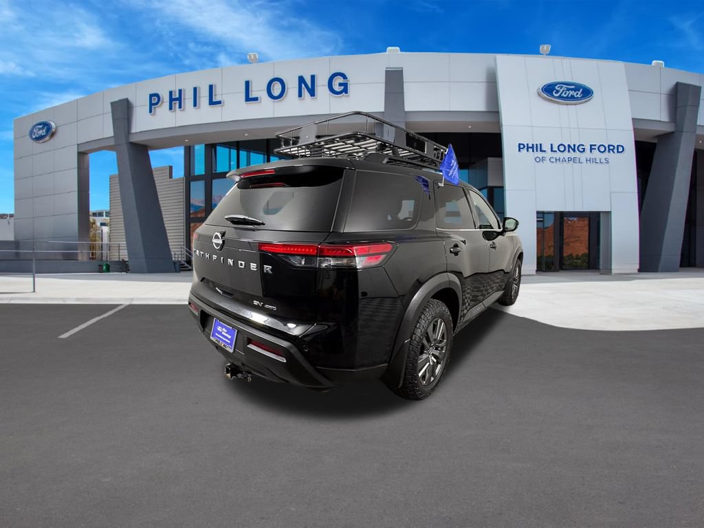 Used 2022 Nissan Pathfinder SV AWD/4WD image 5