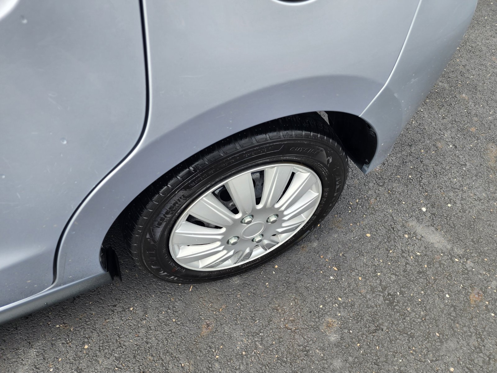 Used 2024 Mitsubishi Mirage ES FWD image 9