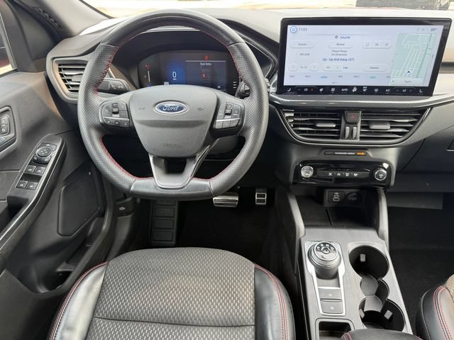 Certified 2024 Ford Escape ST-Line w/ Tech Pack #1 AWD/4WD image 9