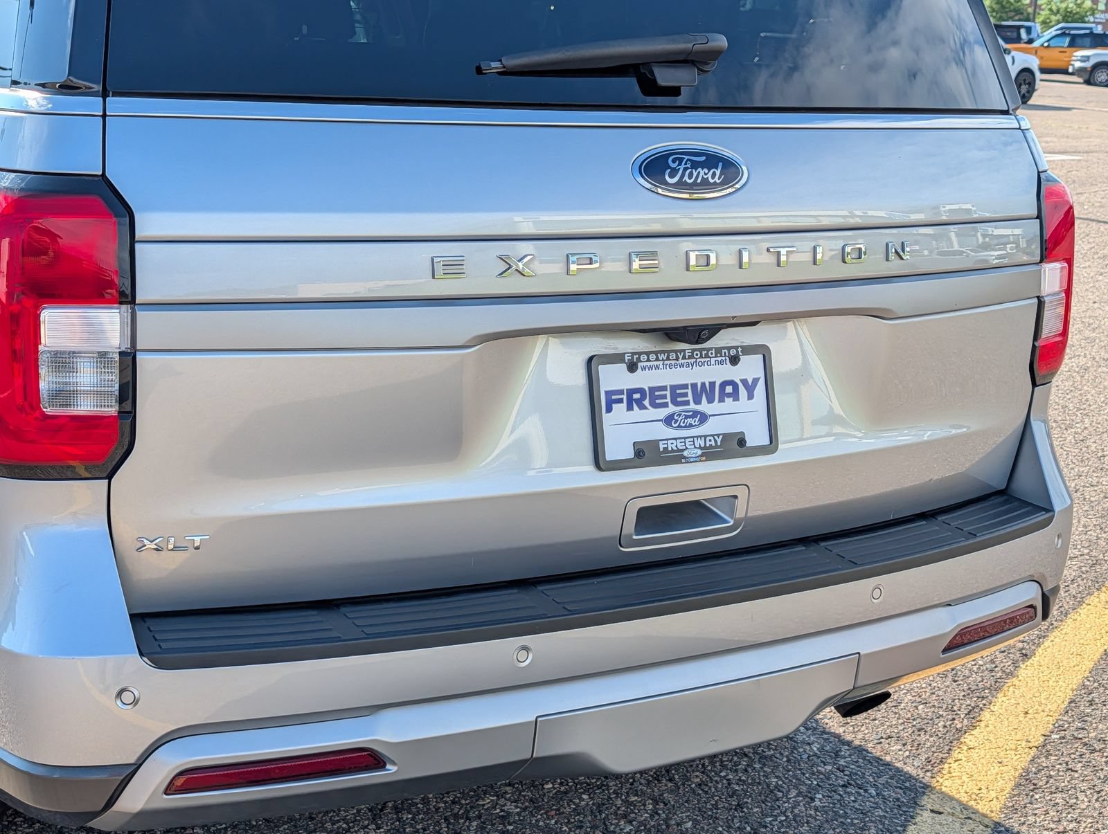 Certified 2024 Ford Expedition XLT AWD/4WD image 13