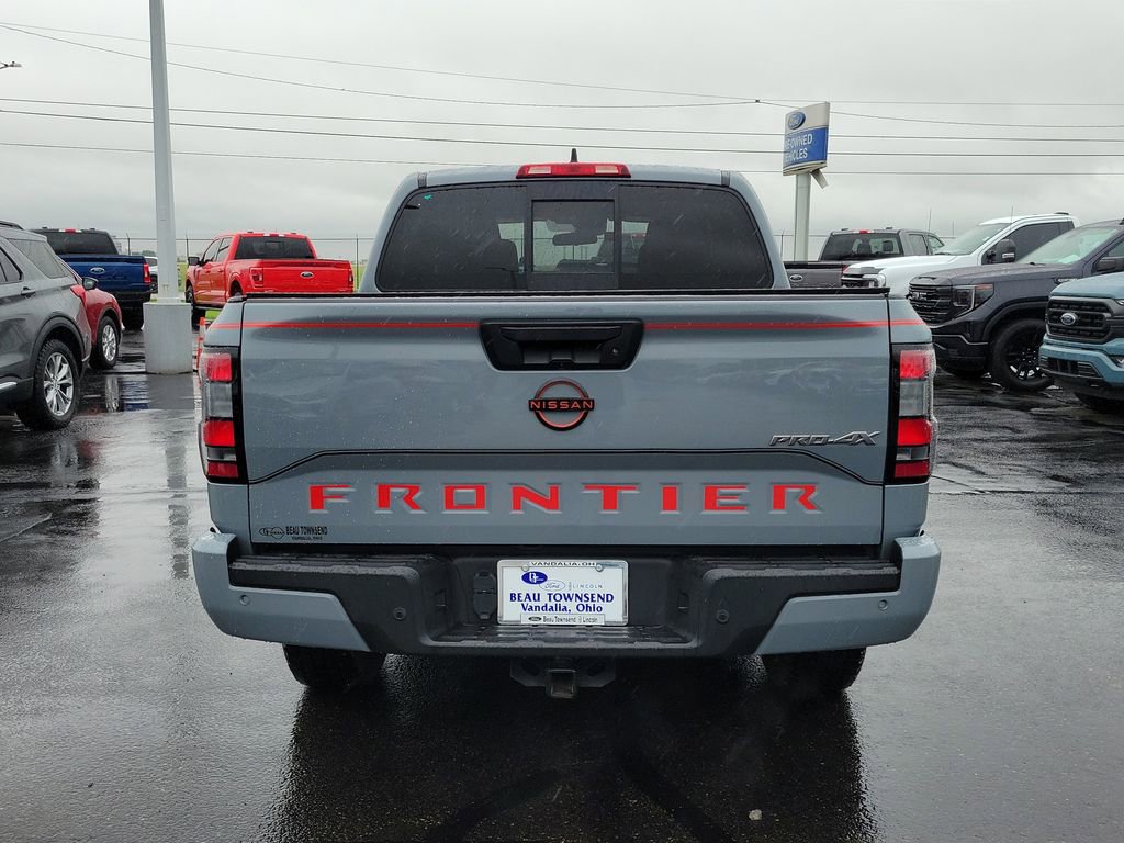 Used 2022 Nissan Frontier PRO-4X w/ Technology Package AWD/4WD image 5