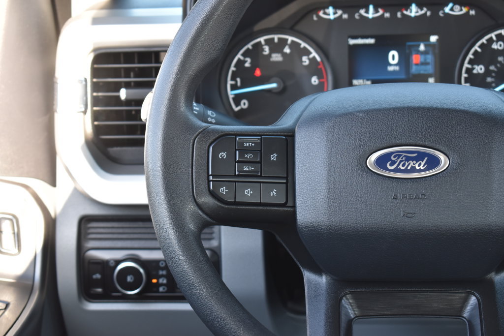 Certified 2025 Ford F350 XL w/ STX Appearance Package AWD/4WD image 17