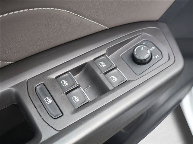 Used 2023 Volkswagen Atlas SE AWD/4WD image 12