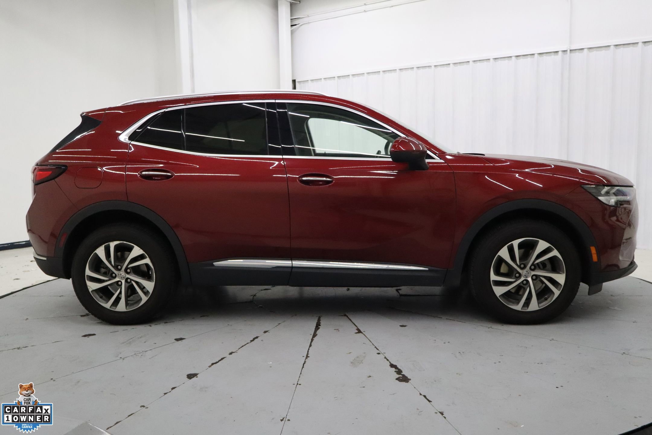 Used 2023 Buick Envision Essence image 2