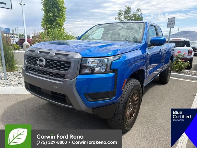 Used 2025 Nissan Frontier SV AWD/4WD image 3