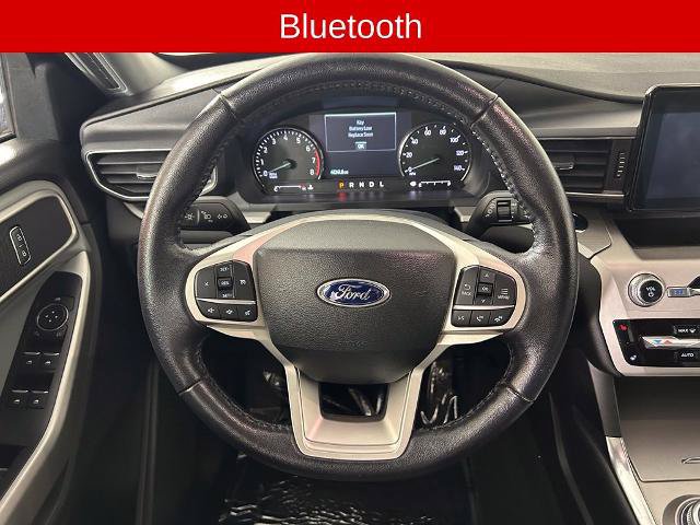 Certified 2022 Ford Explorer XLT w/ Equipment Group 202A AWD/4WD image 7
