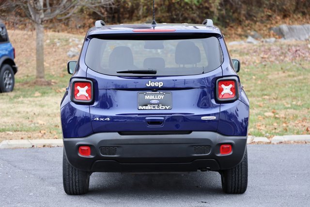 Used 2020 Jeep Renegade Latitude image 2