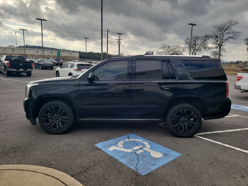 Used 2020 GMC Yukon Denali w/ Denali Premium Package image 6