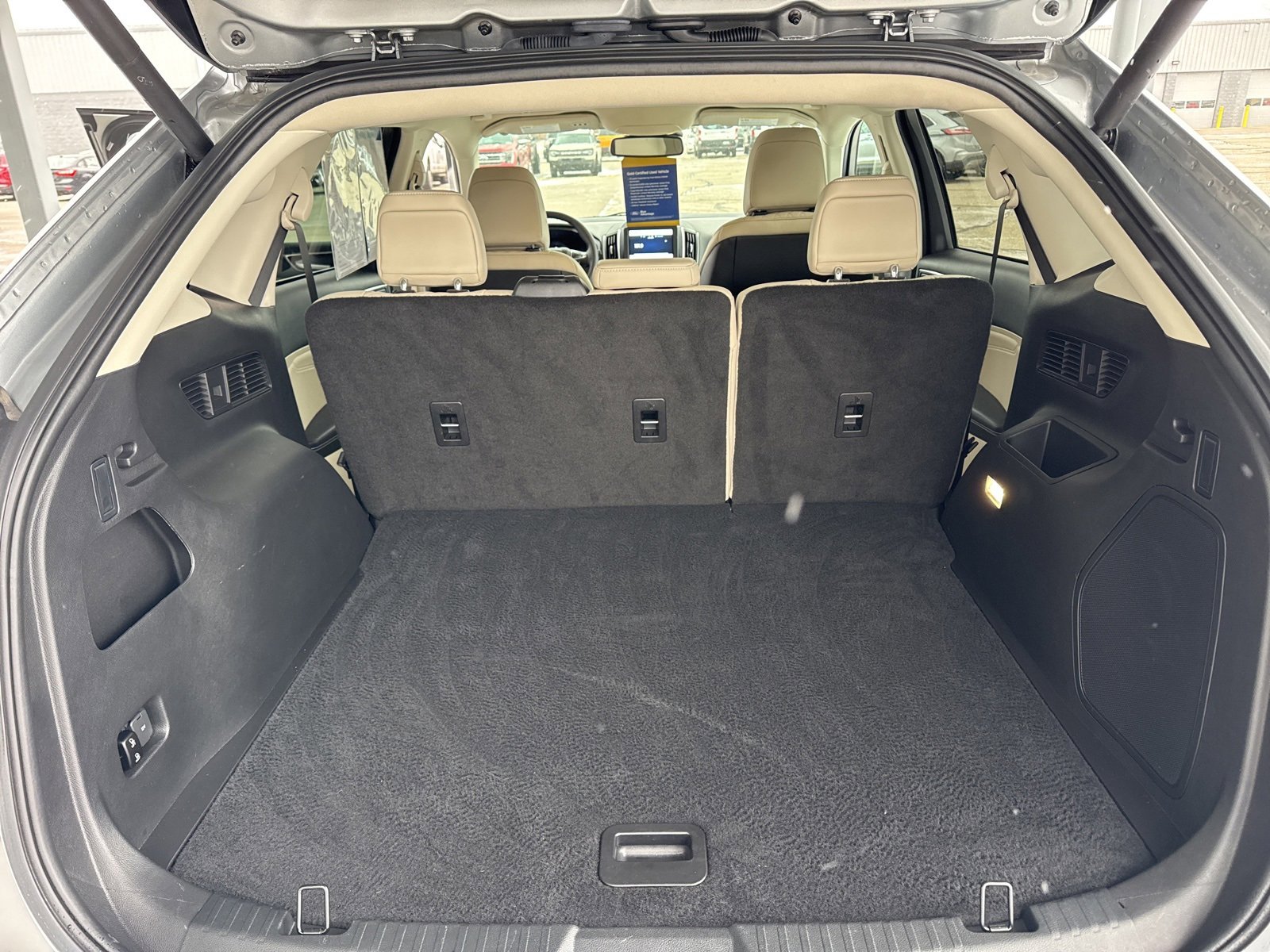 Certified 2024 Ford Edge Titanium w/ Titanium Elite Package image 39