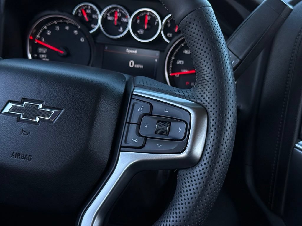 Used 2020 Chevrolet Silverado 1500 RST w/ All-Star Edition AWD/4WD image 9