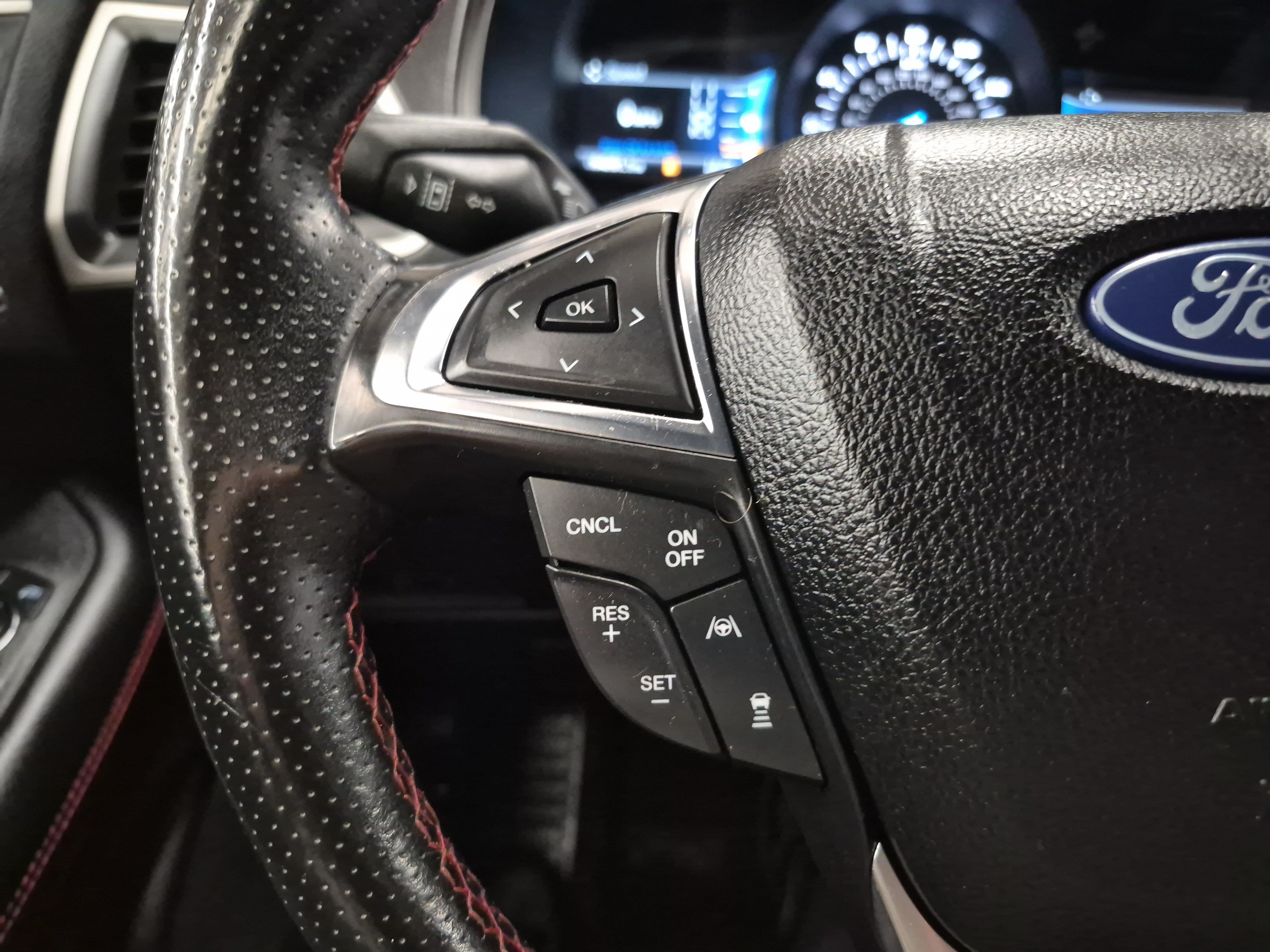 Certified 2022 Ford Edge ST-Line AWD/4WD image 27