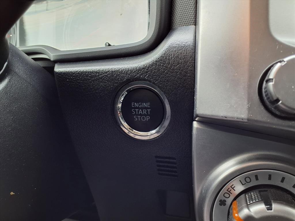 Used 2022 Toyota 4Runner SR5 image 10