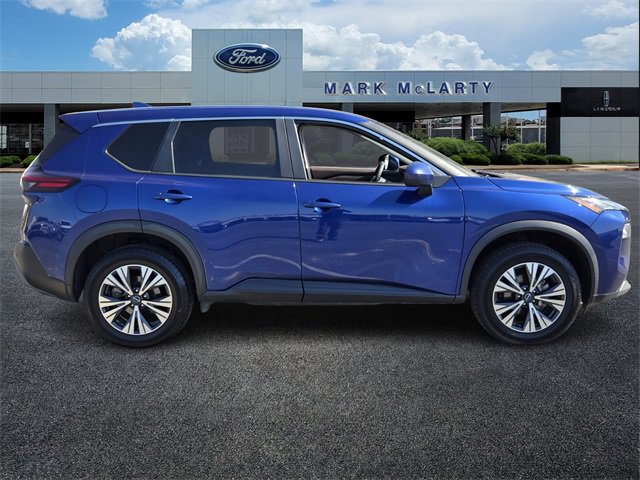 Used 2023 Nissan Rogue SV image 6