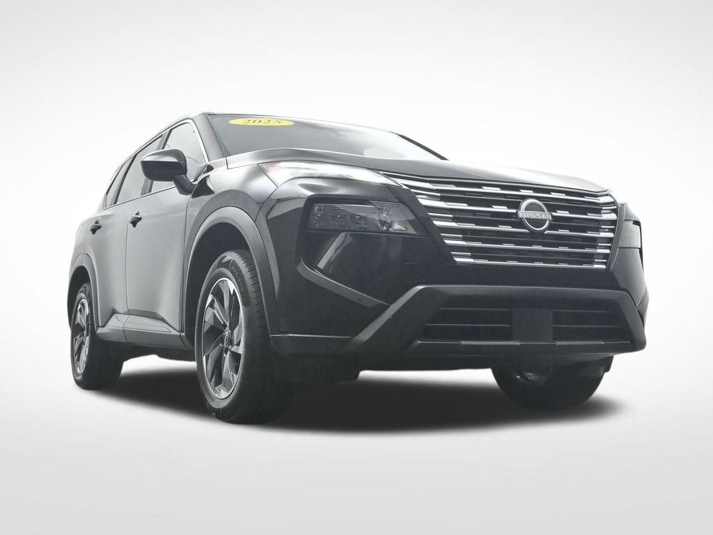 Used 2025 Nissan Rogue SV FWD image 42