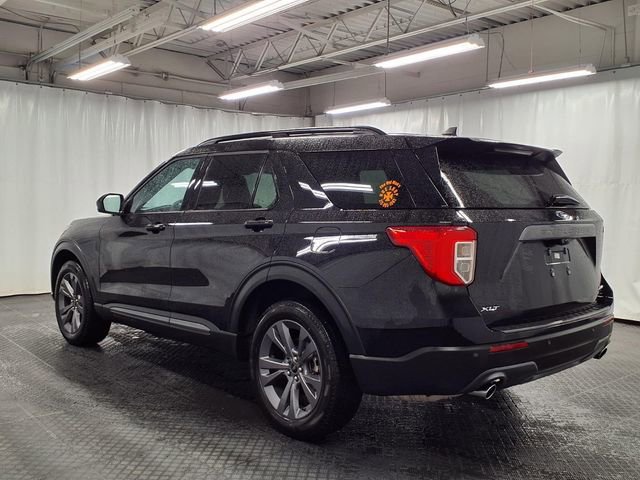 Certified 2024 Ford Explorer XLT w/ Equipment Group 202A image 2