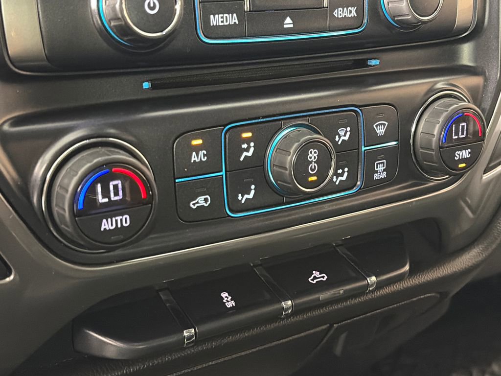 Used 2018 Chevrolet Silverado 1500 LT w/ All Star Edition image 21