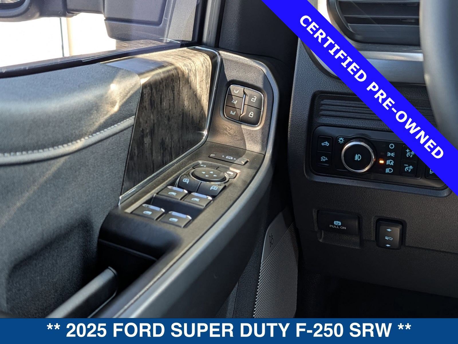 Certified 2025 Ford F250 Lariat w/ Black Appearance Package image 23