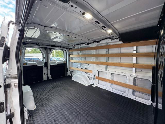Certified 2025 Ford Transit 250 Low Roof w/ Exterior Upgrade Package RWD image 9