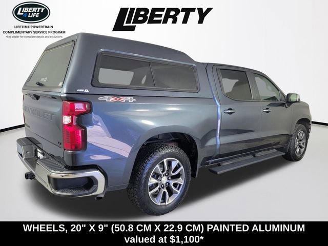 Used 2021 Chevrolet Silverado 1500 LT w/ Convenience Package II AWD/4WD image 3